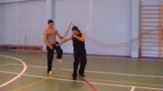 Рукопашный бой, РУС, обкатка новичка смотреть онлайн