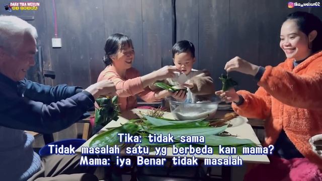 DIRUMAH DESA TERPENCIL KAMI SEKELUARGA KOMPAK MEMBUAT WAJIK GULA MERAH INDONESIA DAN BAKCANG CHINA