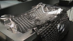 DMG MORI DMU 210 FD – Mill-turn portal machine with grinding technology integration