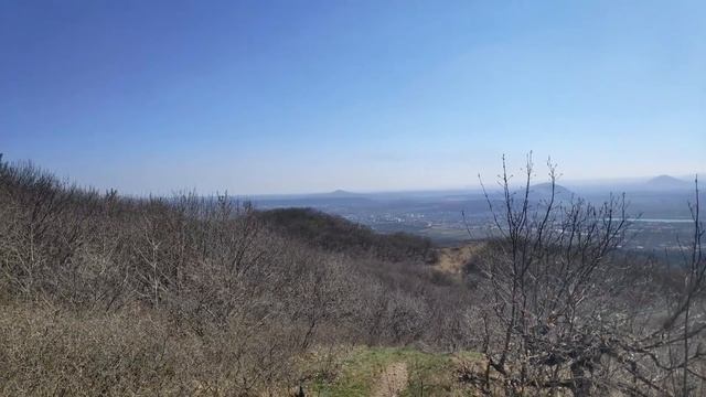 Влог. Ессентуки/Пятигорск. Бештау. Трейл бештаугорский крест. Монастырское озеро. Байкеры. смотреть онлайн