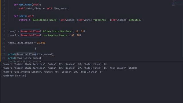 La Programmation Orientée Objet en Python - 4/11 - Variables de classe смотреть онлайн