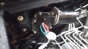 Как открутить моторчик дворников GW Hover (Haval -Wingle) .