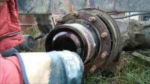 Татра, снятие задней ступицы