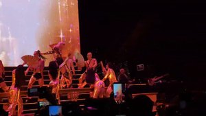 Christina Aguilera - Lady Marmalade live @ Mercedes-Benz Arena Berlin 11.07.2019