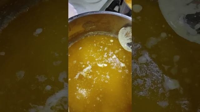 Как топить масло. Как определить натуральное масло от пальмового. Масло Гхи.