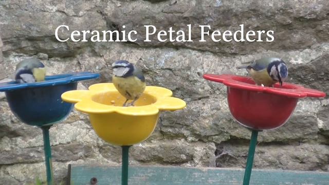 Cute Ceramic Petal Feeders