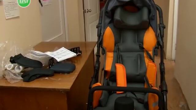 В подарок - коляска смотреть онлайн