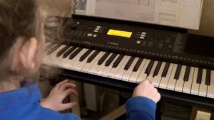 26 ноября 2022 г. Ой , лопнул обруч возле бочечки. ( На фортепиано и синтезаторе).