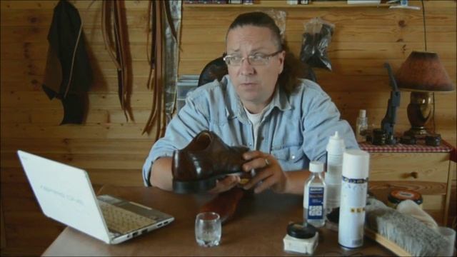 Очистка обуви от пятен в домашних условиях www.obuvkosmetika.club смотреть онлайн