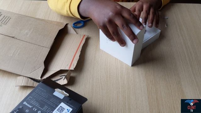 CLINT TV- AMAZFIT BIP S LITE-unboxing смотреть онлайн