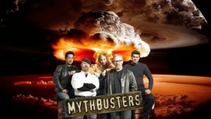 Разрушители Мифов 16+ 1 Сезон 2 Серия Вакуумный туалет, Хлебная пушка, Летающий юрист 🤯 Часть 2