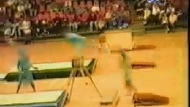 Прижки через козла