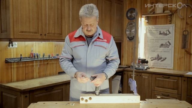 Инструмент ИНТЕРСКОЛ. Обзор дрели-шуруповерта ДА-12ЭР-02 комби. смотреть онлайн