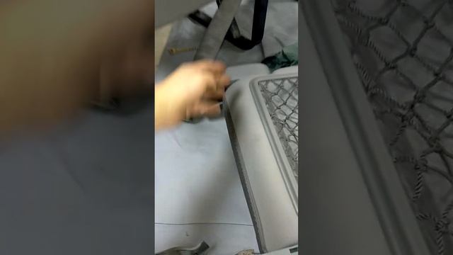 Toyota Hiace H200. Доработка переделка пассажирских сидений хайс 200 для комфорта смотреть онлайн