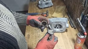 Как выпресовать седла с головки Днепр МТ