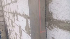 установка маяков для штукатурки от нормальных пацанов с помощью лазерного уровня