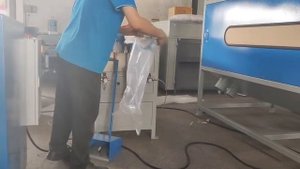 Машина для упаковки/сворачивания подушек в полиэтилен - PILLOW ROLL PACKING MACHINE