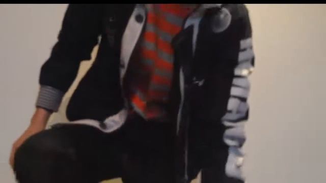 Трюк Динамо- банка и карта из кроссовка/ Dynamo trick- card and can in sneaker смотреть онлайн