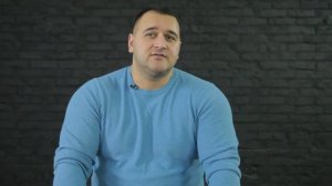 По-чесноку. Руслан Албегов