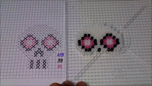 Термомозаика.  Череп из термомозаики.