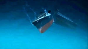 Titanic sinking reverse