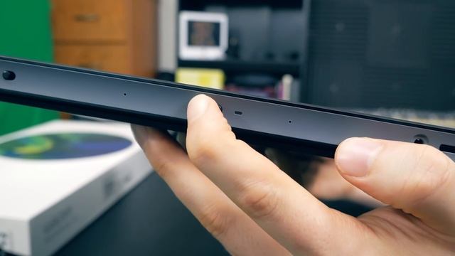 Wacom MOBILESTUDIO PRO 16 - Unboxing & First Impressions смотреть онлайн