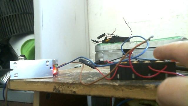 Самозапит !!!Супер!!! быстрая безтопливная зарядка акумуляторов 18650