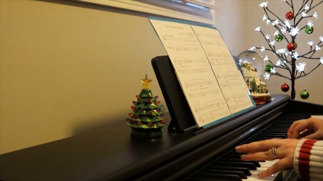 Beginner Piano! Medley Of Christmas Songs 🎄 смотреть онлайн