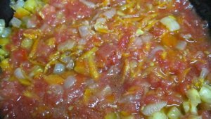 Овощной суп с рисом и щавелем