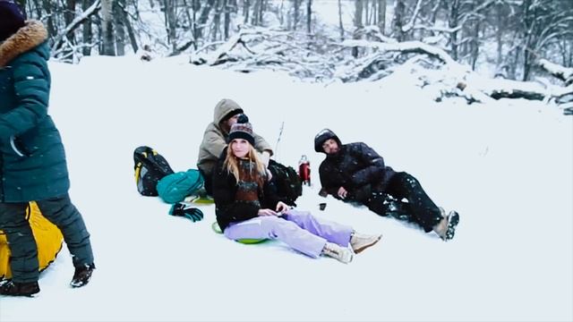 АРХЫЗ-малая горка,катание на лыжах и санях. смотреть онлайн