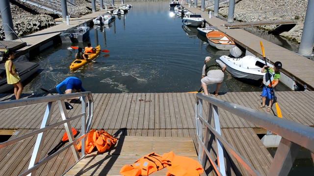 Video Prezentare Hotel Sucidava смотреть онлайн