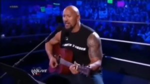 скала поет любимую песню