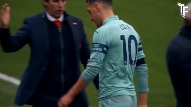 Худшие и не спортивные поведения футболистов смотреть онлайн