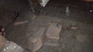 А почему в погребе  именно вода стояла 40 дней. Вода ушла.