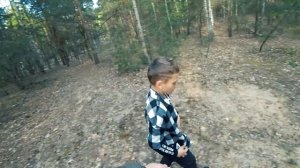 Школьник ВЫЖИЛ после МАНЬЯКА. Нашёл мальчика в лесу. Что МАНЬЯК с ним сделал? От фанат Влад а4