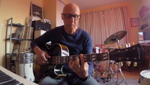 Emily ( Johnny Mandel) - Jazz guitar chord melody - Eastman AR 371 CE