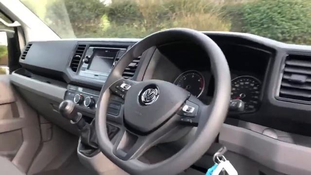 Volkswagen Crafter Panel van Trendline MWB 140 PS 2.0 TDI 6sp Manual FWD-Business Pack1,035 miles смотреть онлайн