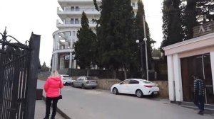 ПРИЕХАЛИ в КРЫМ ЗИМОЙ это АЛУШТА. ПРОСТО ОБАЛДЕЛИ от ТАКОЙ ПОГОДЫ! УВИДЕЛИ что ПРОИСХОДИТ на ПЛЯЖАХ