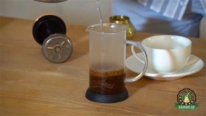 Френч-пресс. Заваривание кофе. Суматра. Грубый помол. Ручная кофемолка.
