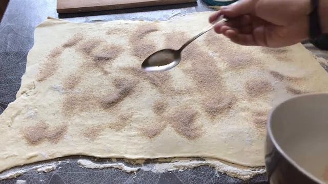 ПРОСТОЙ И ВКУСНЫЙ РЕЦЕПТ СИННАБОНЫ С КОРИЦЕЙ!