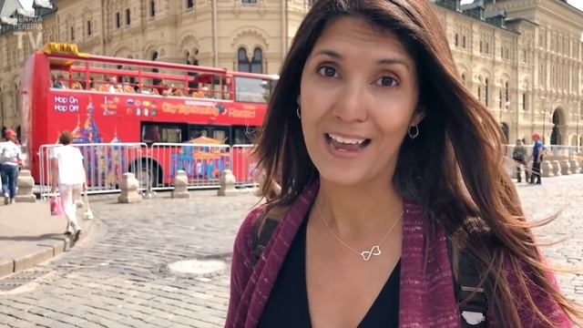 Red Square in MOSCOW, RUSSIA: Saint Basil's Cathedral tour + GUM (Vlog 2) смотреть онлайн