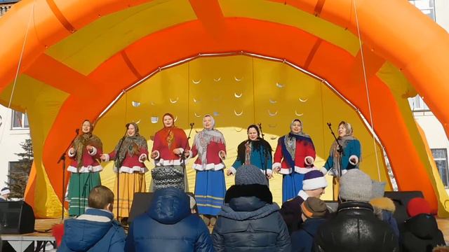 2 . Хор ,про Масленку.  Здравствуй ,Масленица .