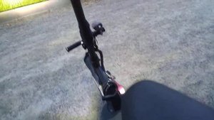 Kugoo G-Booster с обновленной фарой.