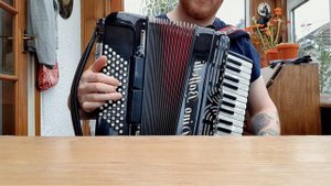 Drunken Sailor shanty - accordion tutorial