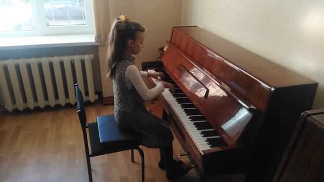 Выступление Иващенко Евдокии Черни Этюд 43, Лепин " Кот и лиса", Карминский " Юмореска" смотреть онлайн