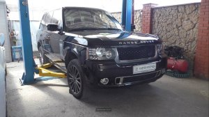 Замена стоек переднего и заднего стабилизатора на Range Rover Vogue 4,4 Ленд Ровер Вок 2010 г