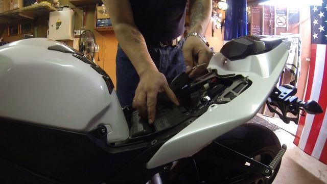 Готовим к сезону 2017 Yamaha R1 2012 (Расконсервация) + установка стекла Puig смотреть онлайн