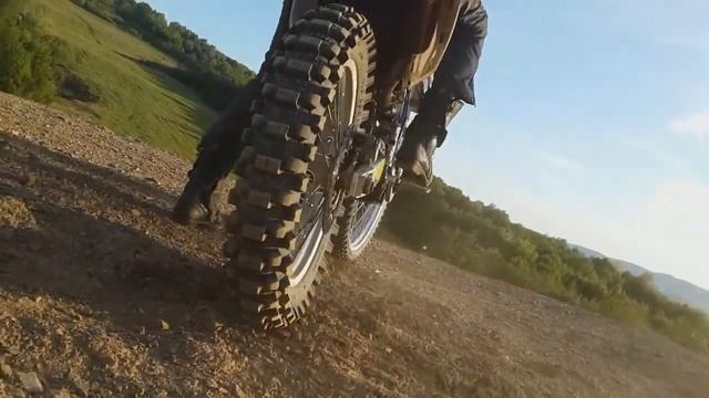 Ендуро травень смотреть онлайн