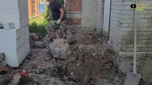 КУПИЛИ ДОМ НА ЮГЕ У ДОМА НЕТ БОЛЬШЕ ИЗЮМЕНКИ Я ЕЕ УБРАЛ Я БЫЛ В ШОКЕ КОГДА УЗНАЛ ИСТОРИЮ НАШЕГО ДОМА