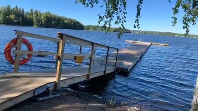 Panen Buah Lingonberry Tepi Danau & Piknik saat Karantina ke Tempat Syahdu di Luar Negeri Finlandia смотреть онлайн